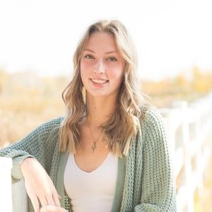 Meet your Posher, Korral